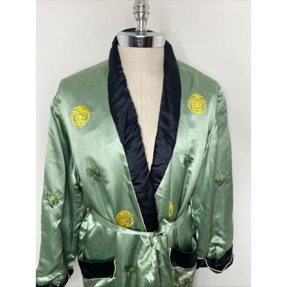 Vintage 100% Silk Kimono Robe Light Green Black XXL Embroidered Bird Floral Leaf - Picture 2 of 16